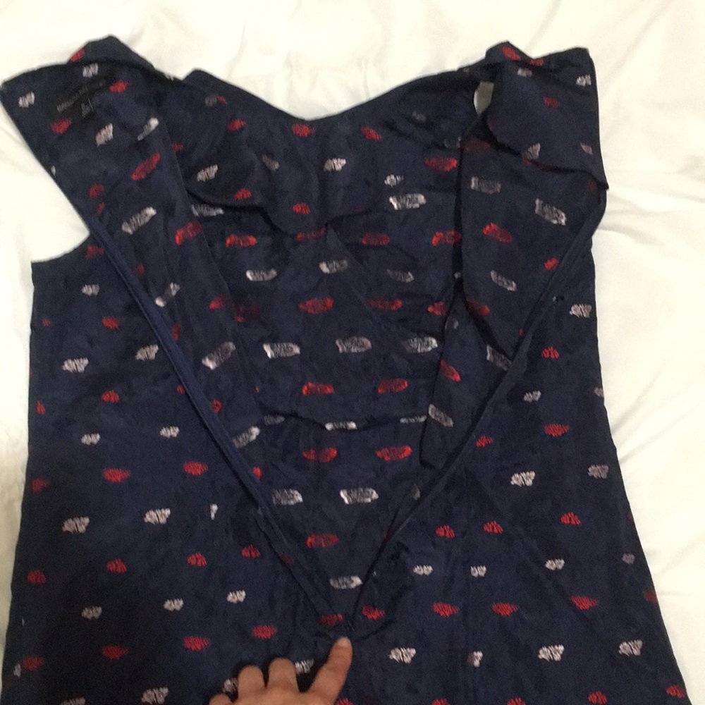 Big Bow Banana Republic Sleeveless Blouse - Picture 8 of 10